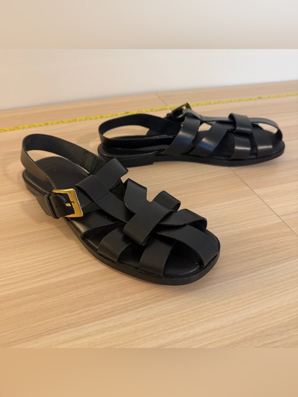 Mango Leather Fisherman Sandals Flat Strappy Gold Buckle Women Size 41 / US 10